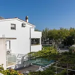 Apartment With Parking Space - 2745 *