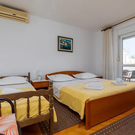 With A Parking Space - 2745 Omis